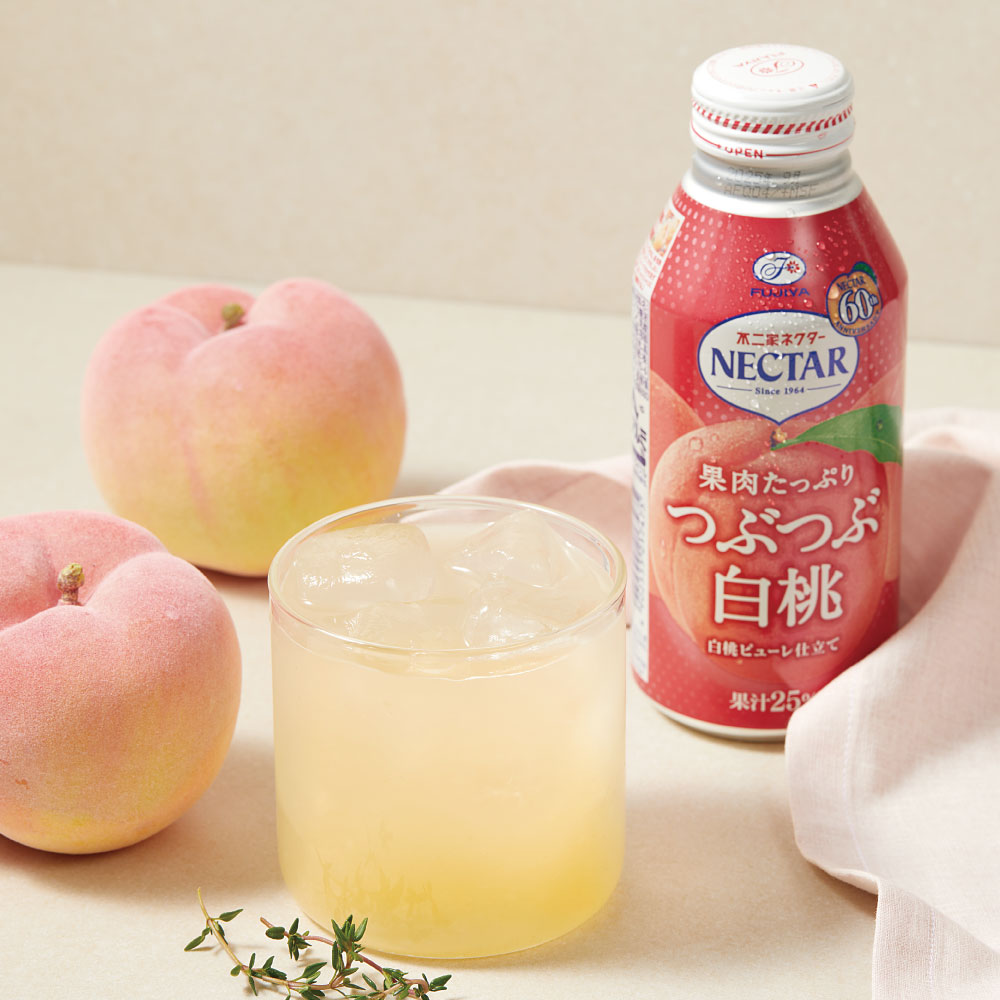 후지야 복숭아 넥타 380mL 연출 사진